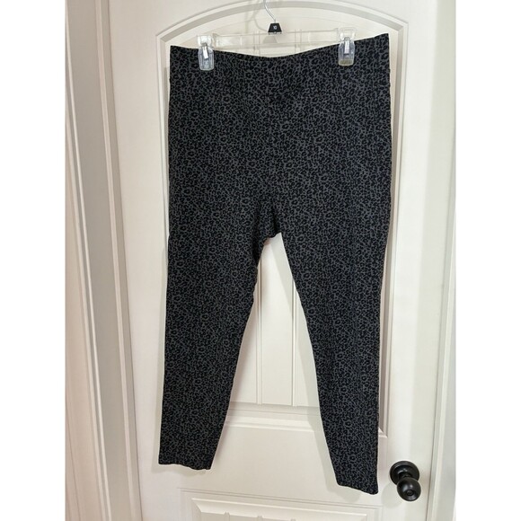 Loft XL Pull on Pants Leggings Gray Black Animal Print Leopard - Picture 1 of 2